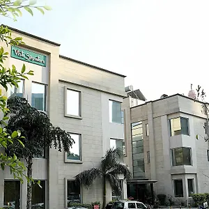 Inde Signature Tower 3* Gurgaon